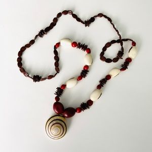 💖3/$30 Vintage Seeds And Sea Shell Beaded Boho Jewelry Necklace 32”